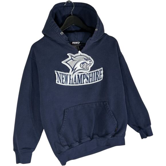 University Of New Hampshire Wildcats Hoodie - Picture 4 of 7